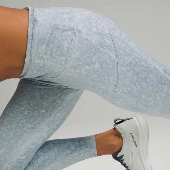 New Lululemon Fast and Free High Rise 25” WSH - Picture 4 of 8